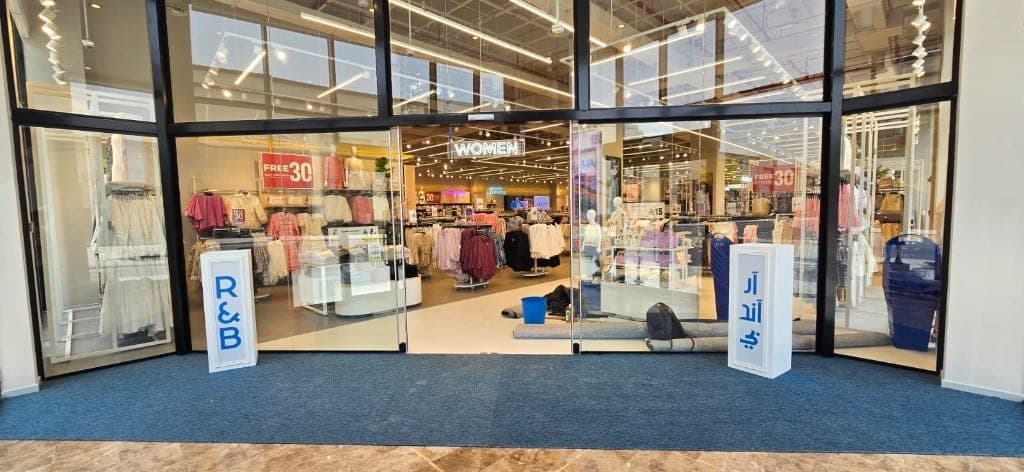 R&B Opening Store